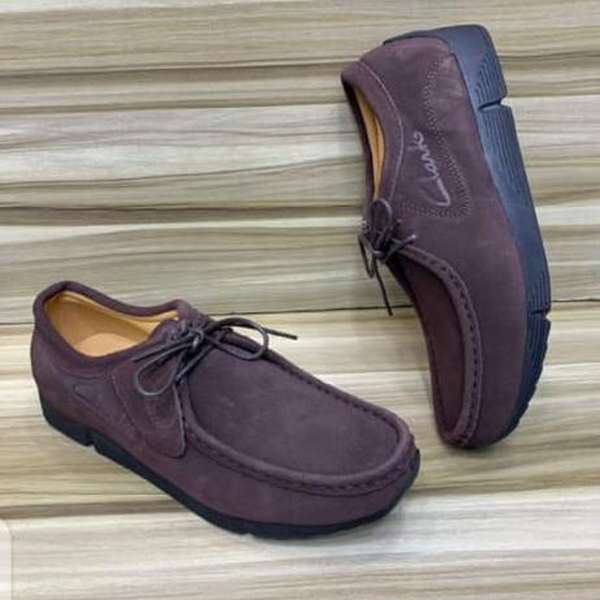 Top quality Clarks shoes q51